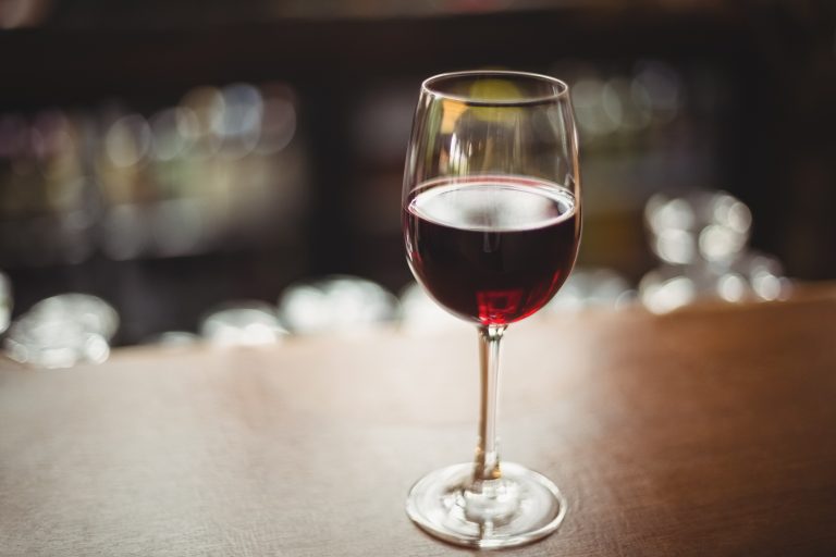 Le mythe des bienfaits du vin rouge