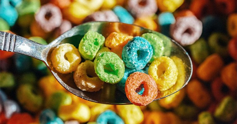 Les 8 additifs sous le feu des projecteurs : quels risques pour la santé