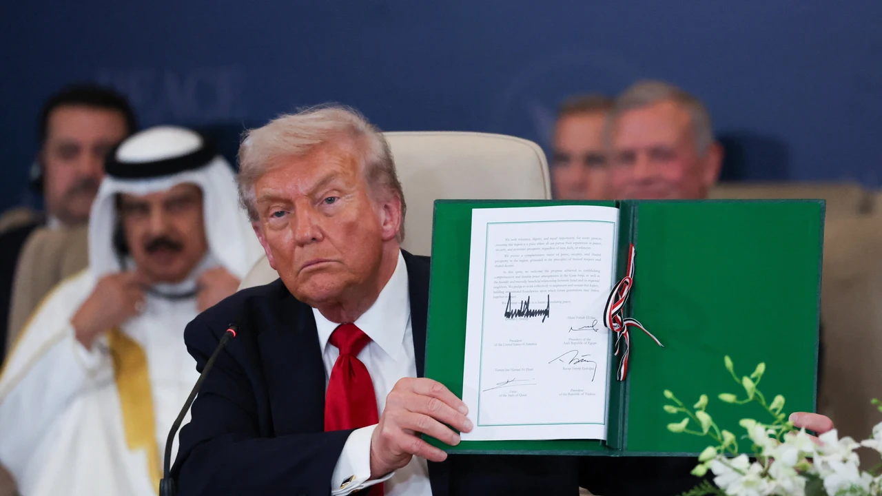 Donald Trump firma el acuerdo de paz para la Franja de Gaza