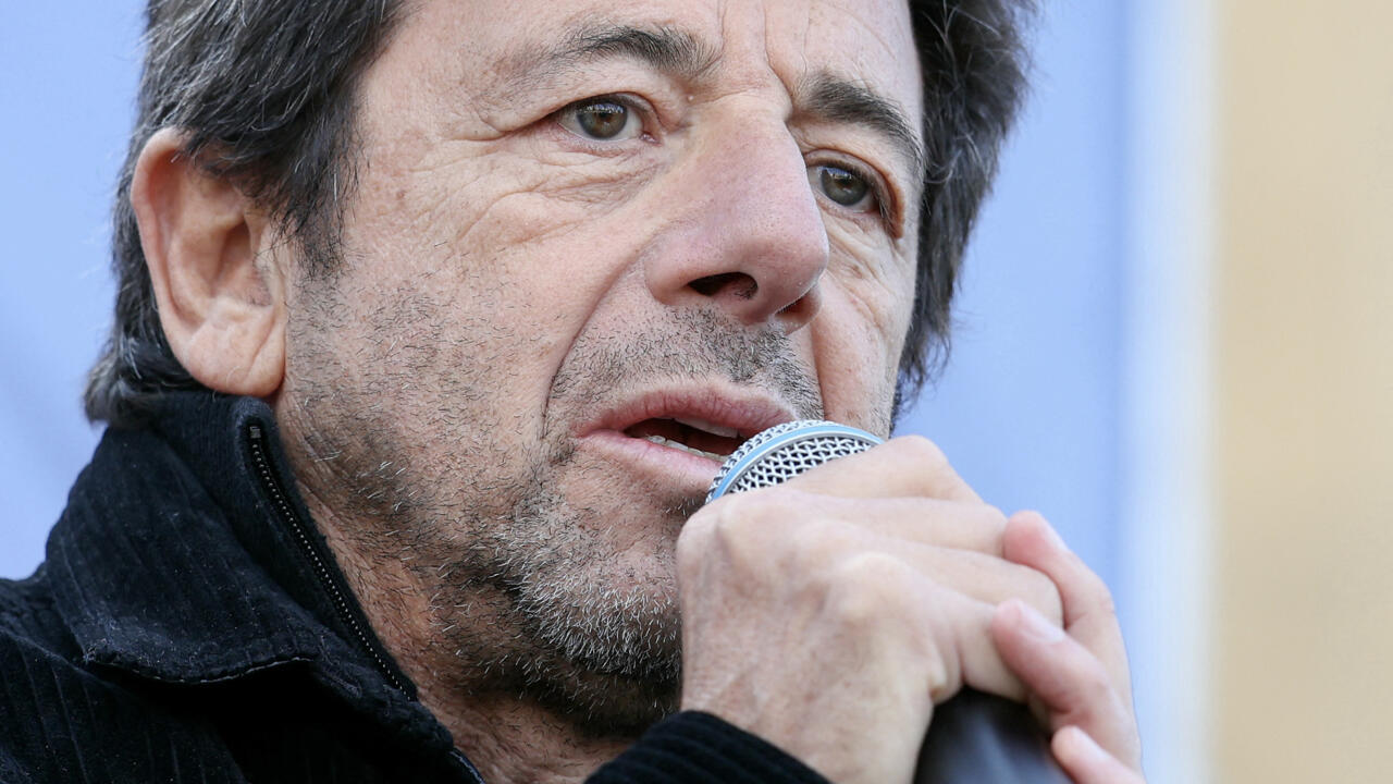 Patrick Bruel autorisé à quitter la France malgré l'appel du parquet de Nanterre