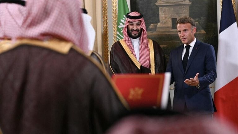 France et Arabie saoudite Signent un Accord pour Trois Parcs à Cergy-Pontoise