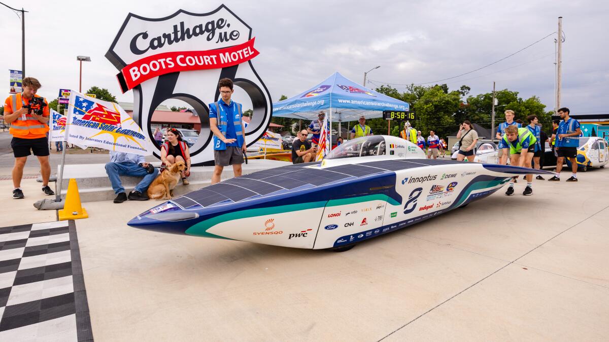 Innoptus Solar Team blijft aan de leiding: "Onze voorsprong is uitgebreid naar 51 kilometer"