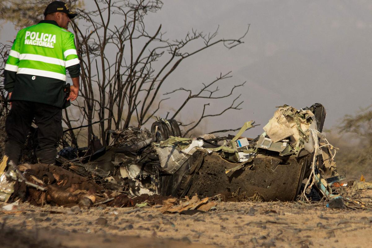 Pérou : 13 morts dans le crash d'un avion d'AeroDiana sur les lignes de Nazca