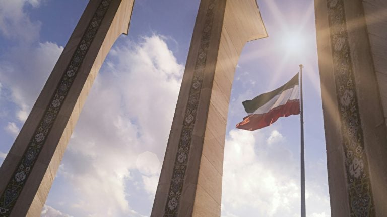 Le Panama Accorde un Répit de Six Mois à Onze Convertis Chrétiens Iraniens