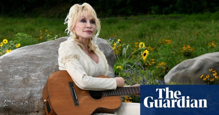 Dolly Parton, l'icône de la musique country, est décédée à Nashville