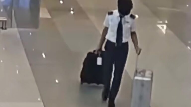 Pilote de Malaysia Airlines Arrêté pour Narcotrafic et Vol sous Stupéfiants
