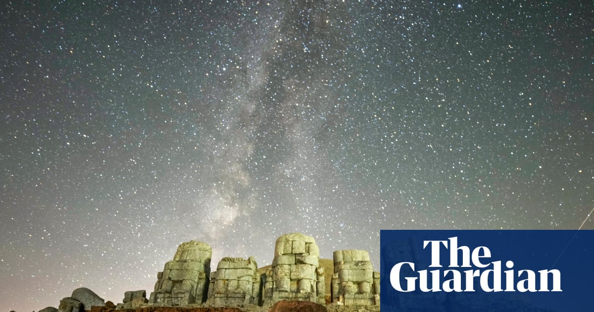 Astronomie : éclipse solaire totale et Perséides convergent le 12 août 2026