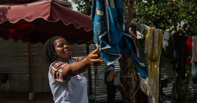 Congo Dying Mothers Ebola