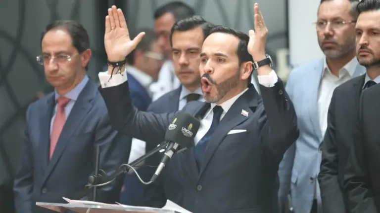 Abelardo De La Espriella installe son gouvernement au Palacio de San Carlos