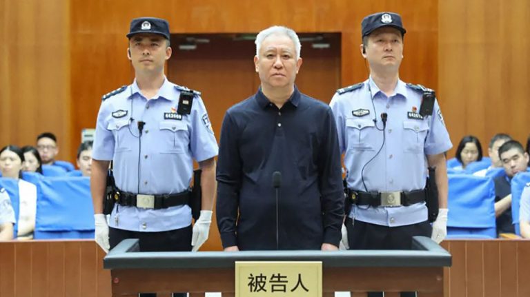 Xu Jiayin, Fondateur d'Evergrande, Condamné à la Prison à Vie en Chine