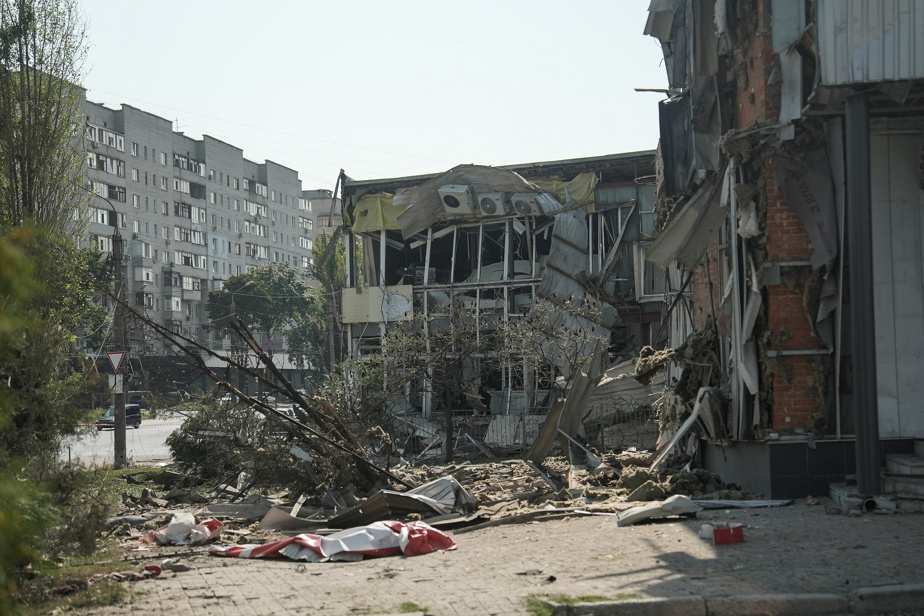 Ukraine et Russie intensifient leurs frappes à longue portée