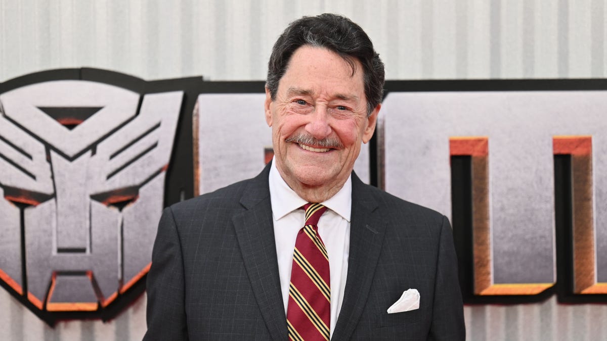 Peter Cullen, la Voix d'Optimus Prime dans Transformers, Décède à 85 Ans
