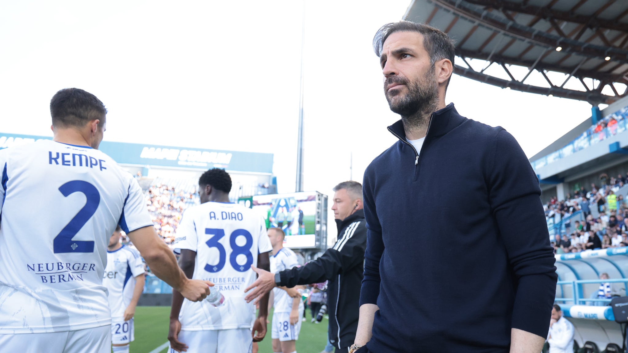 Côme en Ligue des Champions avec un effectif réduit à 17 joueurs