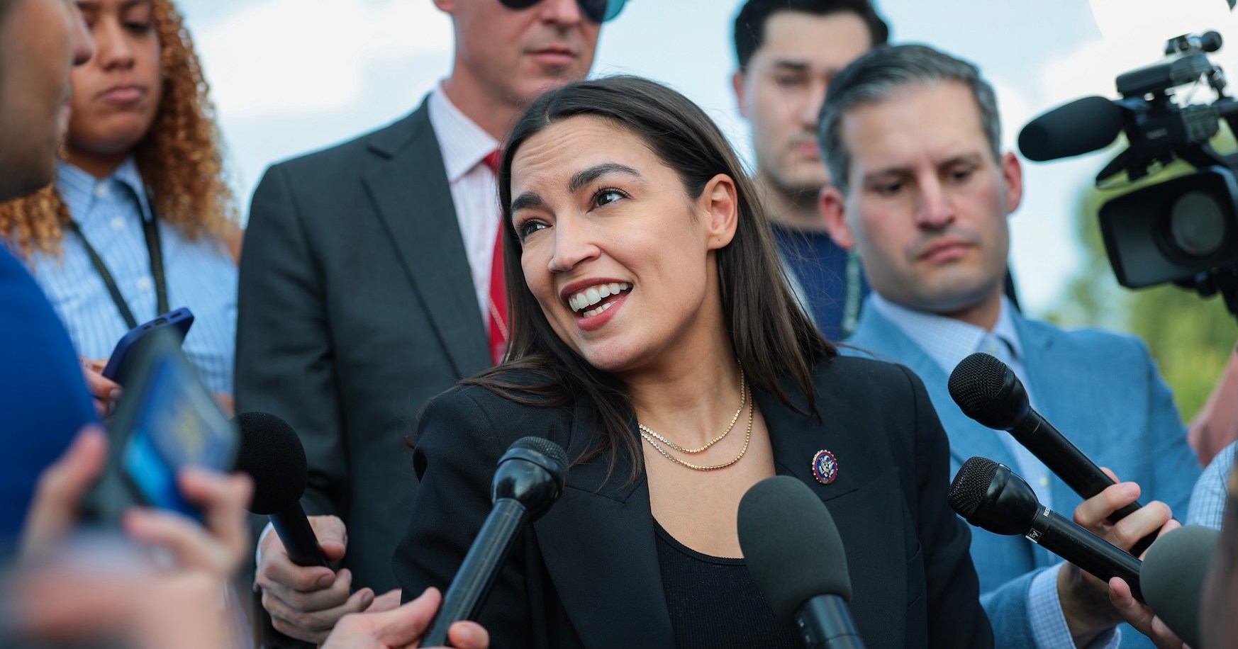 Alexandria Ocasio-Cortez congèle ses ovocytes et n'exclut pas la présidence