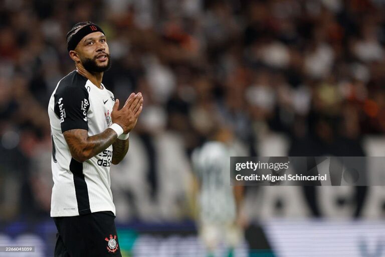 Memphis Depay Quitte Corinthians et Dénonce un Comportement Inacceptable