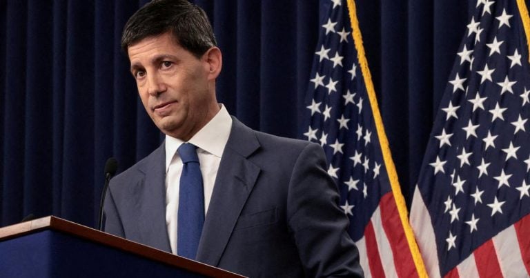Kevin Warsh a répété qu’il était de «longue date» contre l’idée de communiquer sur la trajectoire possible des taux