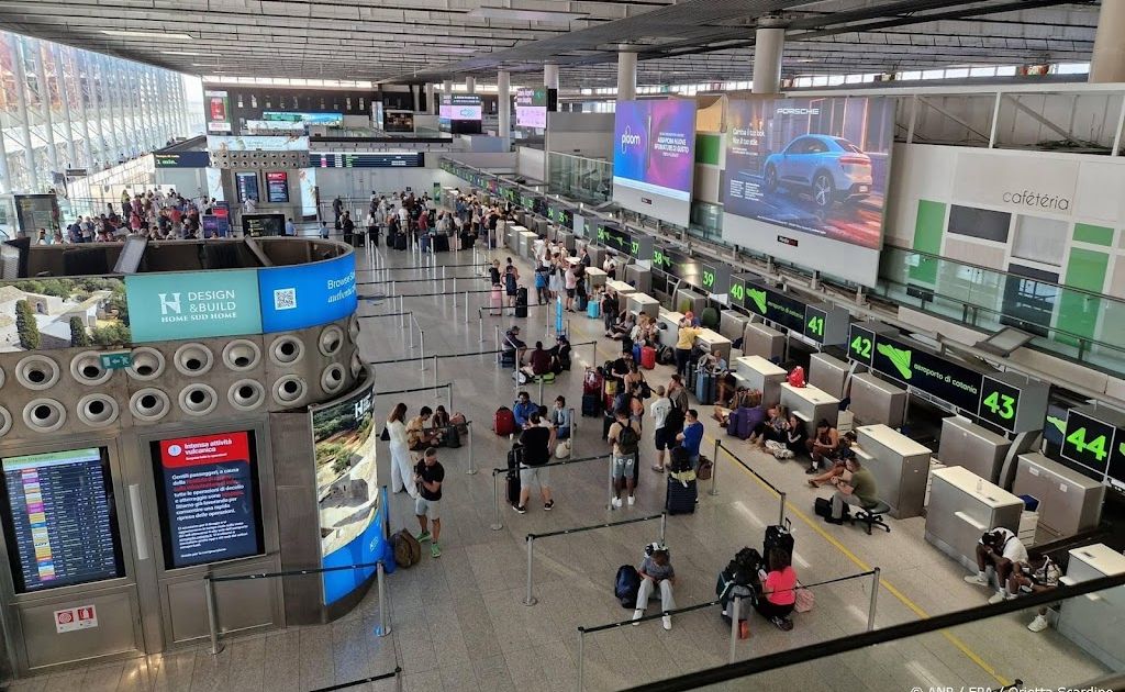 Luchthaven Catania start vliegverkeer weer op na sluiting om Etna