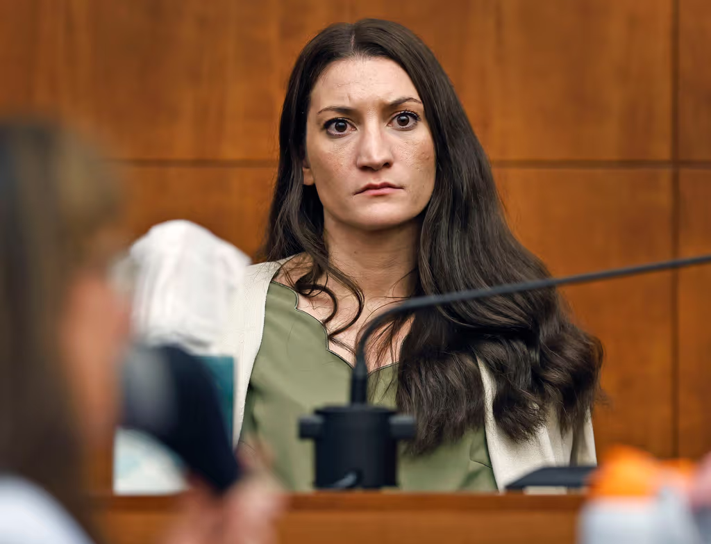 Procès de Lindsay Clancy : Un Expert du FBI Conteste la Thèse de la Psychose