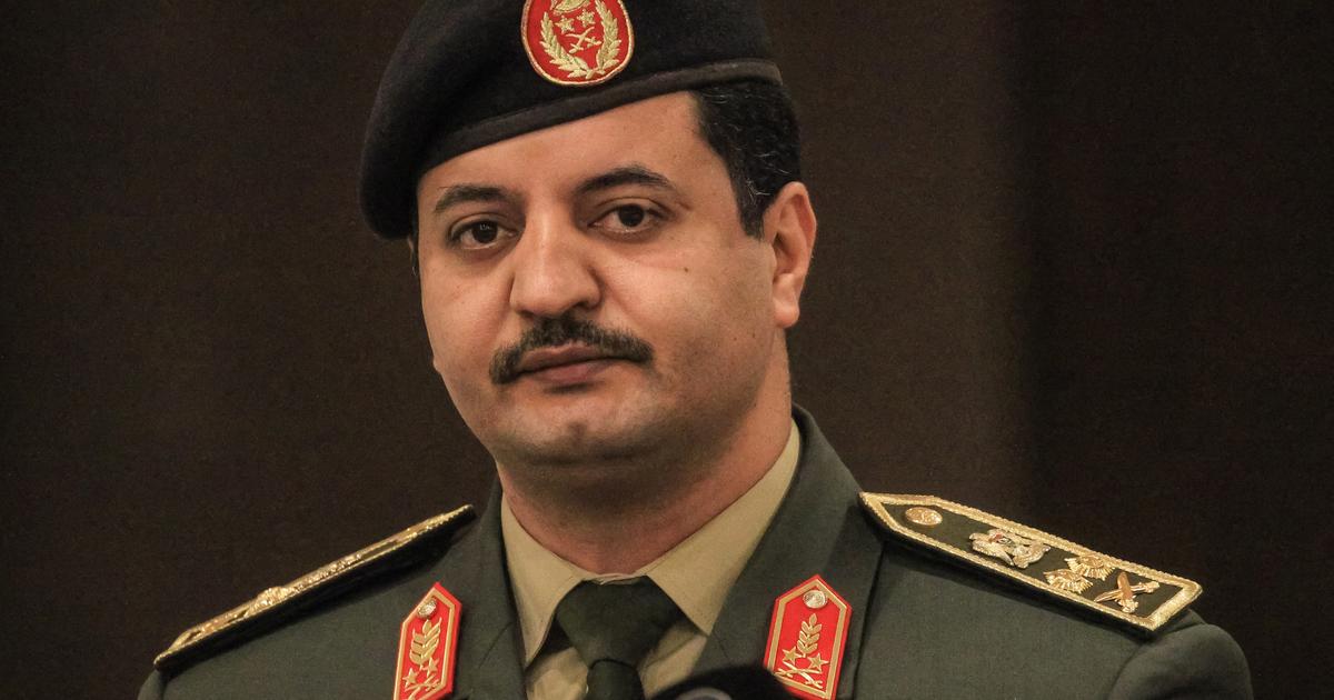 Le chef d’état-major des forces armées de l’est de la Libye, Khaled Haftar, lors d’une conférence internationale sur la