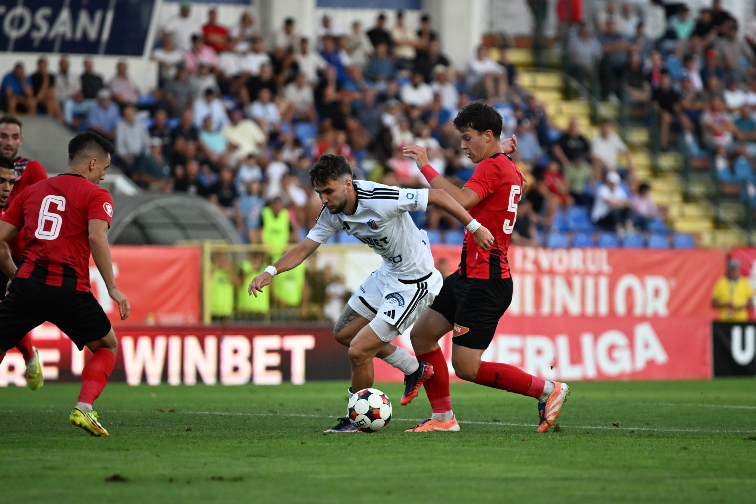 FC Botoșani décroche sa première victoire en Superliga face à Csikszereda