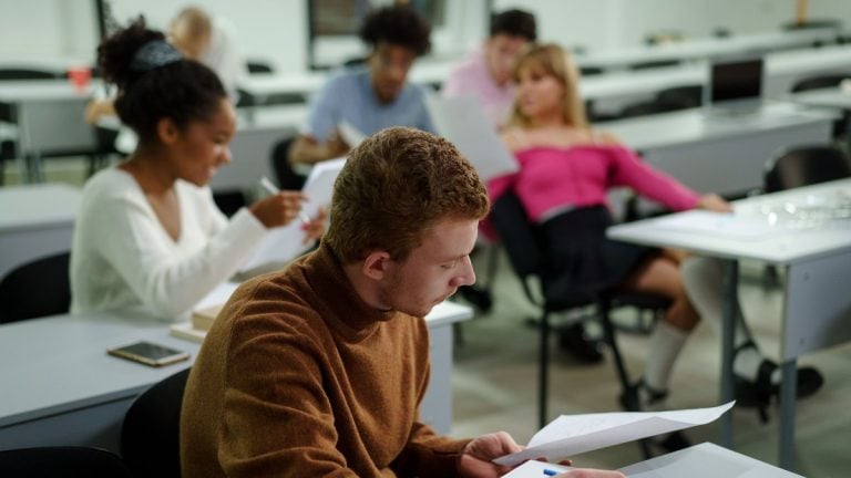 Un professeur d'Alcorn State University piège des étudiants utilisant l'IA