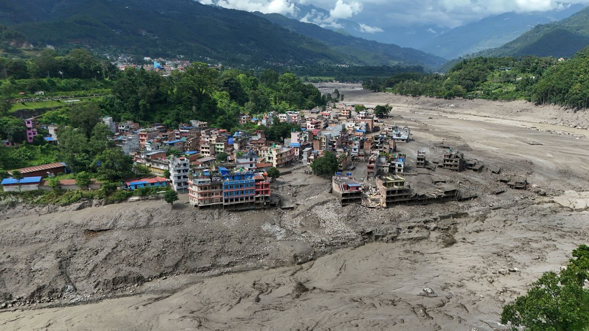 Népal : 270 Morts et des Centaines de Touristes Disparus après des Inondations