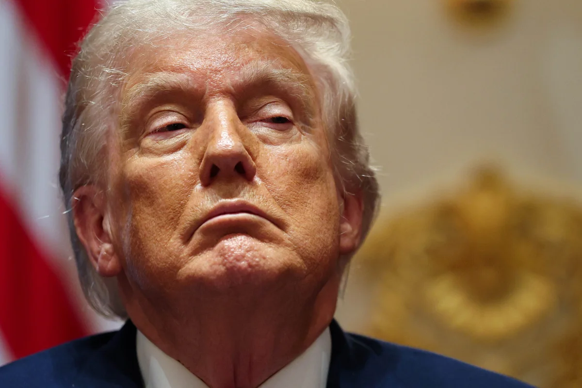 Trump anuncia controle sobre 65 bilhões de barris de petróleo da Venezuela
