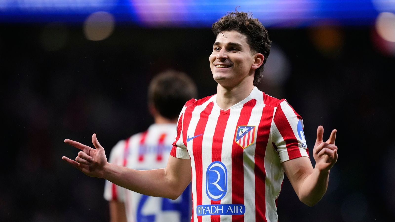 Gary Neville : Arsenal peut remporter la Ligue des champions avec Julian Alvarez