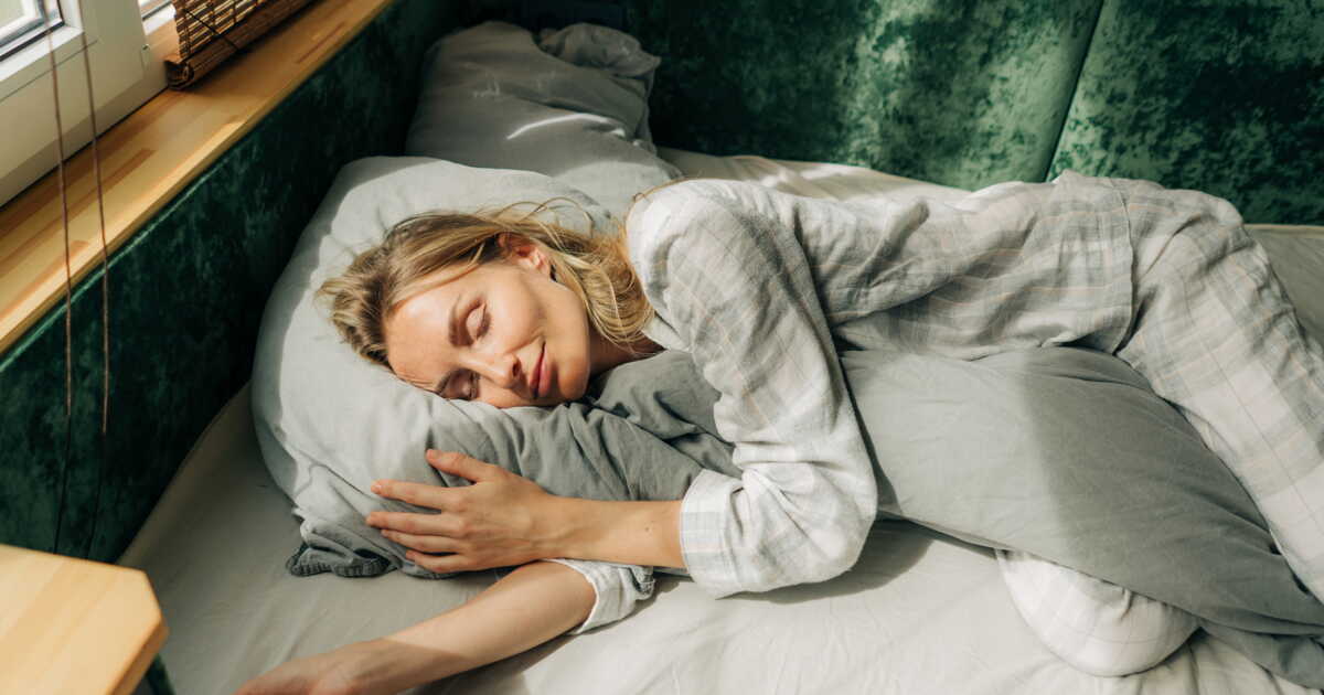 "Un manque ou un excès de sommeil accélèrent le vieillissement" : voici combien d'heures dormir pour vieillir moins vite