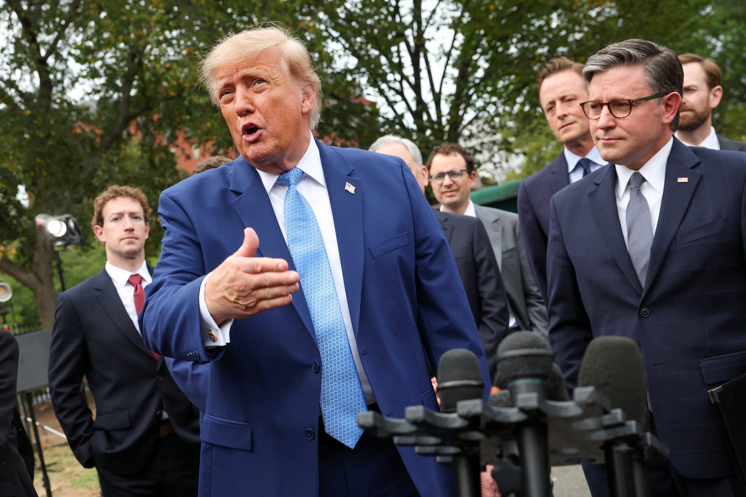 Donald Trump impose le terme super intelligence au sein de l'administration
