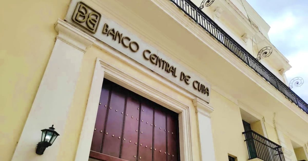 Banco Central de Cuba impose une tolérance zéro face aux irrégularités bancaires