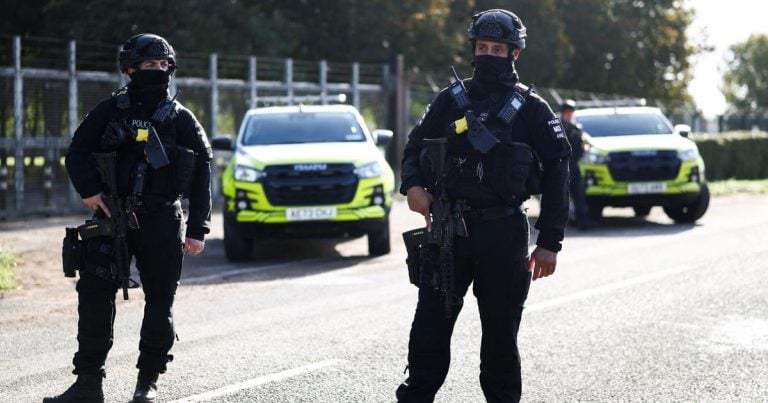 Cinq Britanniques libérés après une alerte près de la base de Fairford