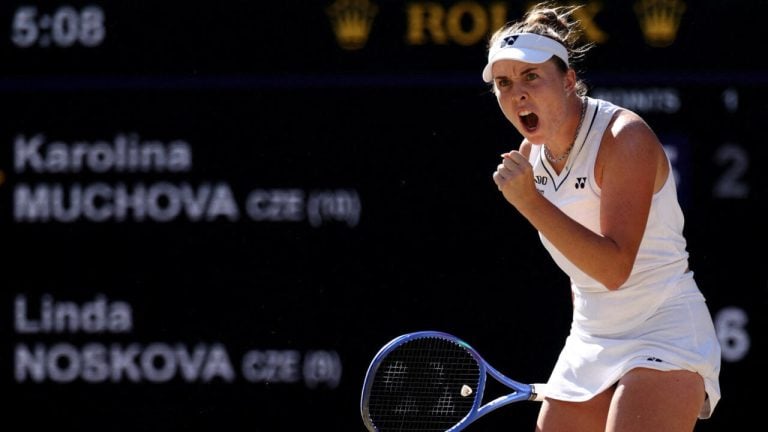 Linda Noskova remporte son premier Grand Chelem à Wimbledon
