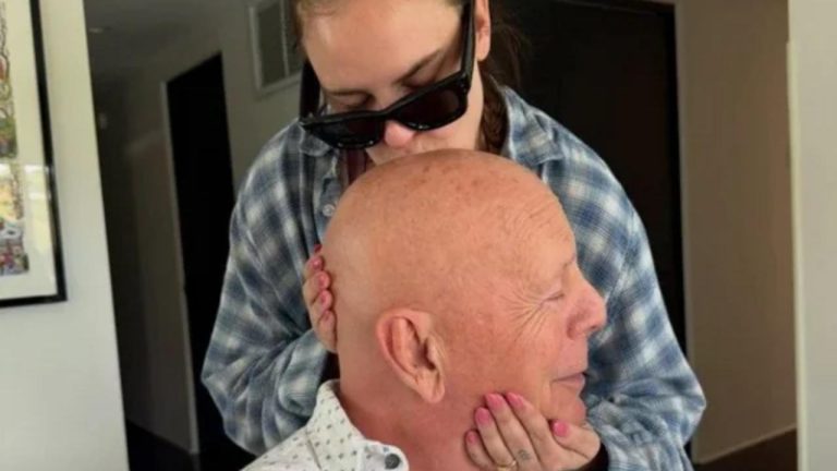 Tallulah Willis partage une photo intime de son père Bruce Willis