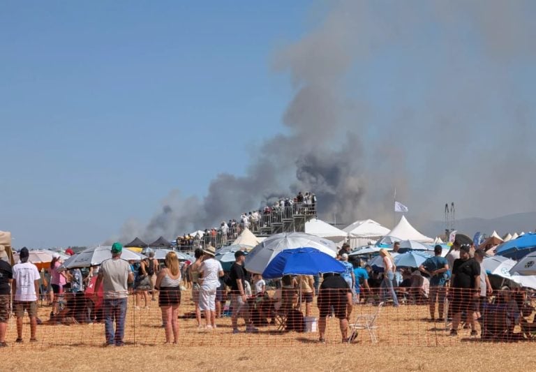 Un F-4 Phantom s'écrase à l'Athens Flying Week et provoque un incendie