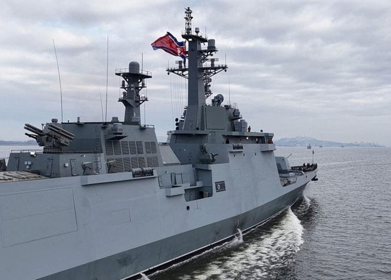 Corée du Nord : mise en service du destroyer Kang Gon à Wongan