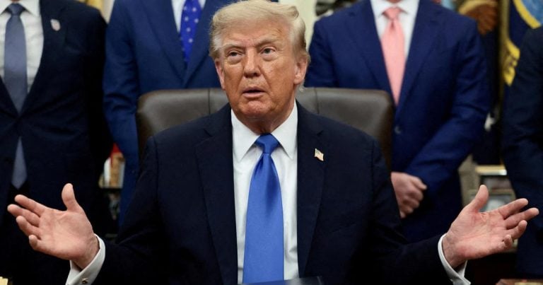 Le président américain Donald Trump dans le Bureau ovale de la Maison-Blanche, à Washington, le 2 septembre 2026