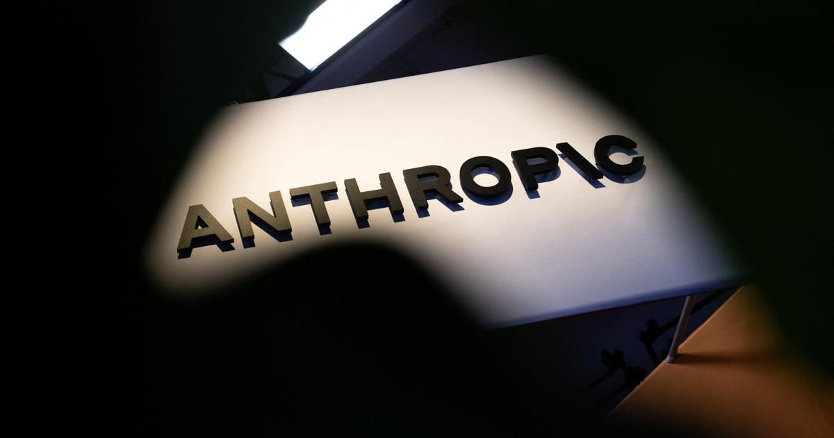 Anthropic justifie sa démarche par le fait que «les laboratoires d’IA de pointe utilisent de plus en plus l’IA pour
