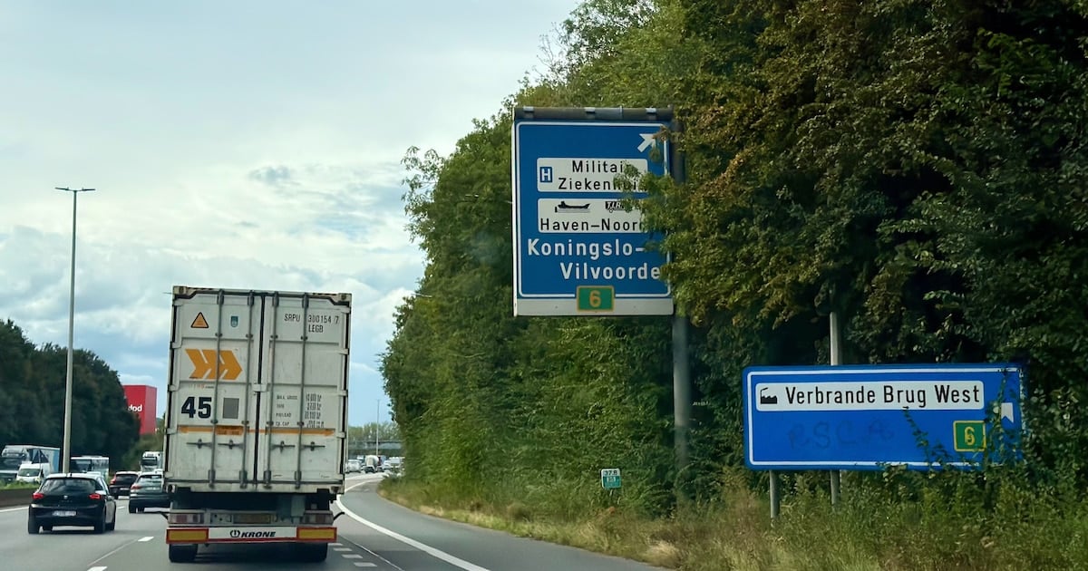 Ring de Bruxelles : La Flandre Doit Rendre la Signalisation Bilingue