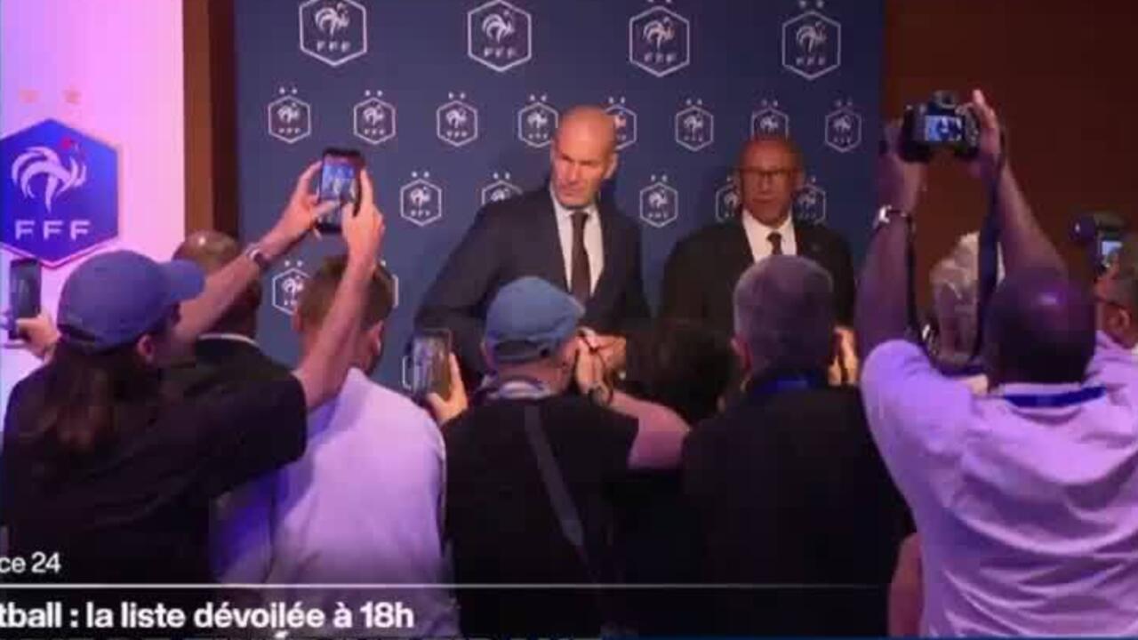 Zinédine Zidane dévoile sa première liste pour l'Équipe de France