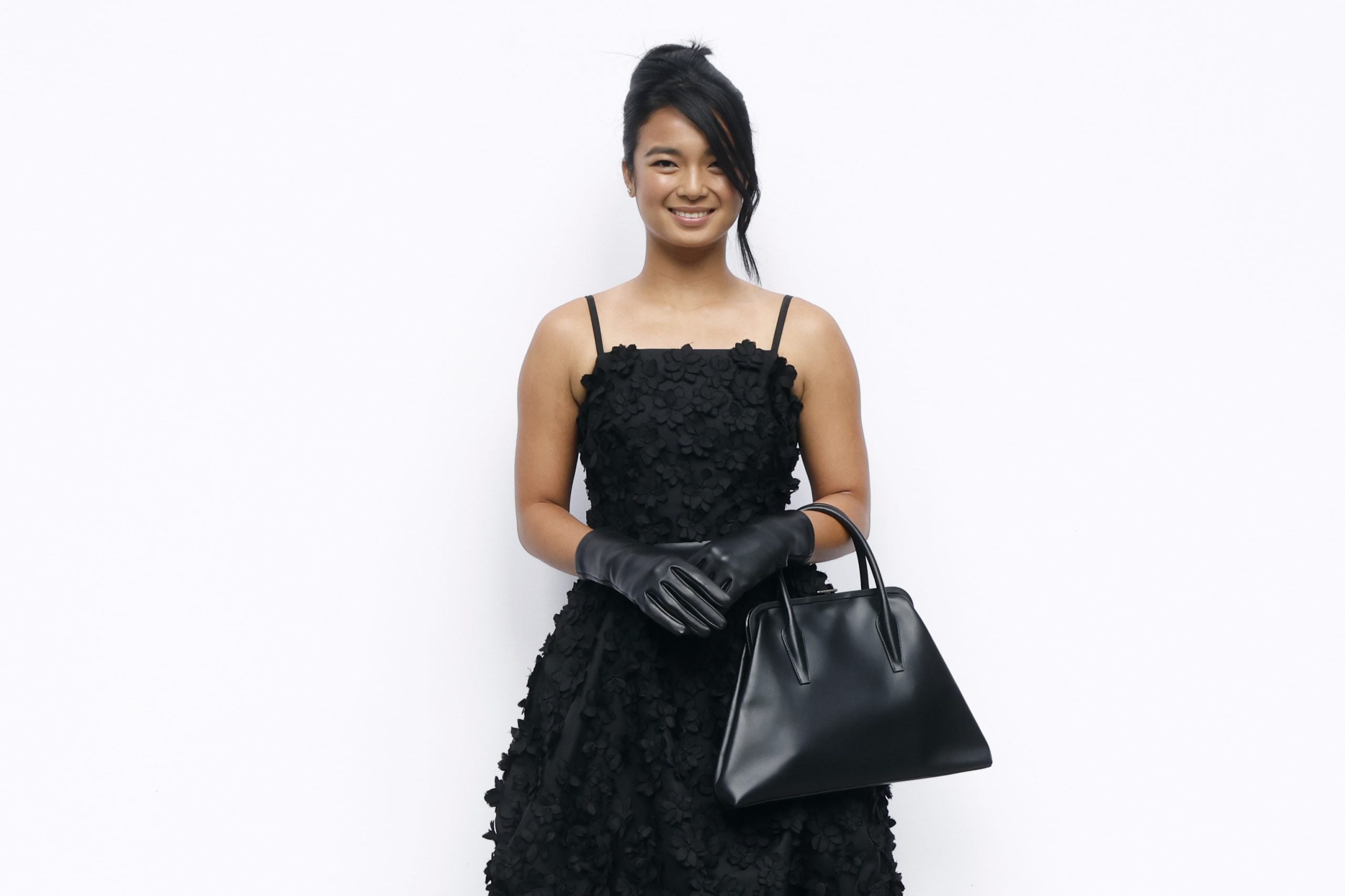 Alexandra Eala fait ses débuts à la New York Fashion Week aux côtés d'Anna Wintour