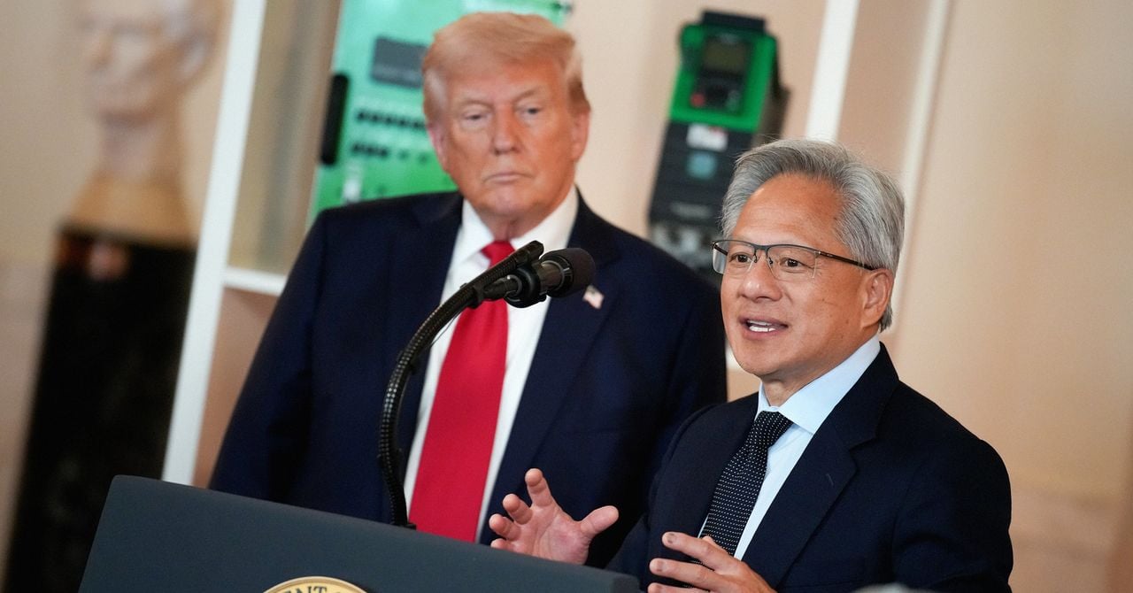 Donald Trump Appelle Jensen Huang En Pleine Réunion Interne Chez Nvidia