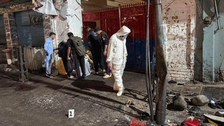 Pakistan : un attentat suicide près d'un commissariat fait 13 morts