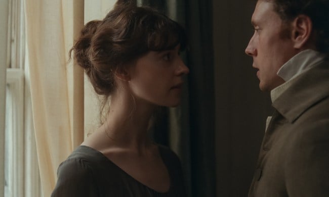 Daisy Edgar-Jones stars as Elinor Dashwood and George MacKay as Edward Ferrars in SENSE AND SENSIBILITY