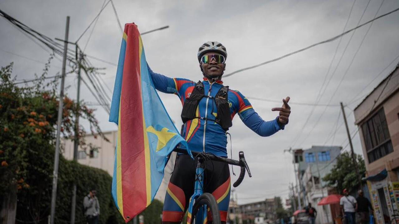 Miguel Masaisai, le cycliste pour la paix, meurt dans un accident