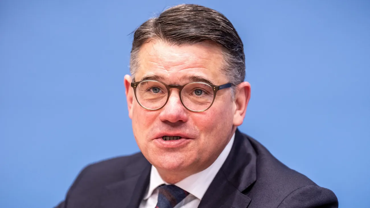 Boris Rhein Exige la Poursuite du Débat sur le Paysage Urbain en Allemagne