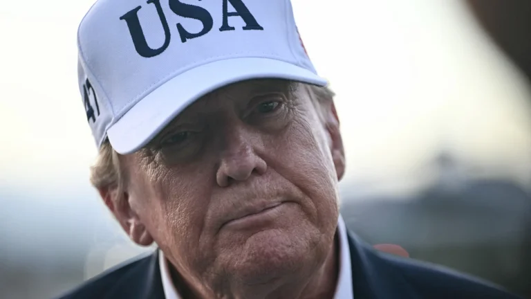 Donald Trump hésite entre un accord avec l'Iran et sa destruction