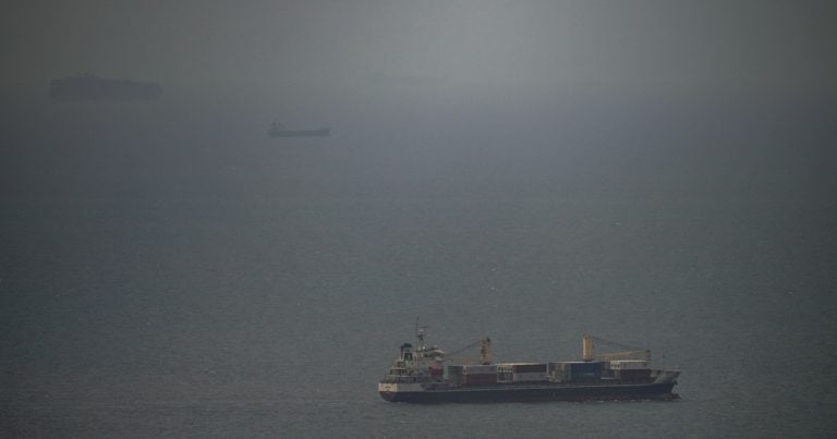Iran riposte en Jordanie après des frappes américaines sur l'île de Larak