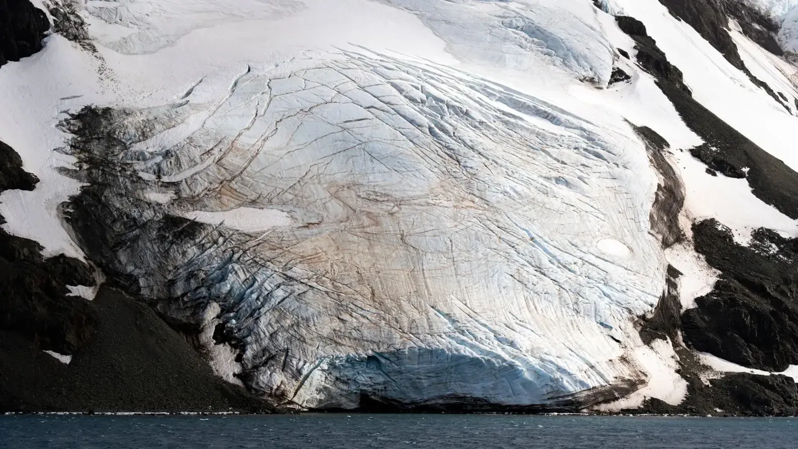 Antarctique : Des Chercheurs Découvrent des Montagnes Ayant Favorisé la Vie