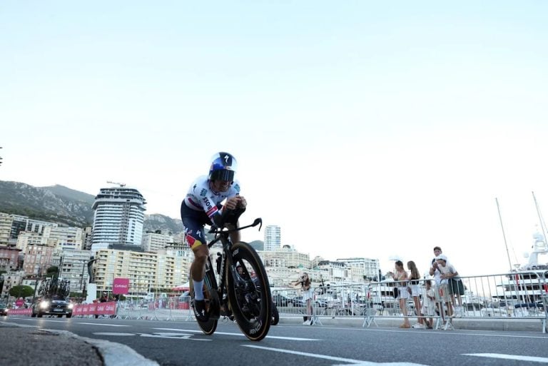 Vuelta a España : Enric Mas Défend Son Maillot Rouge Lors du Contre-la-Montre